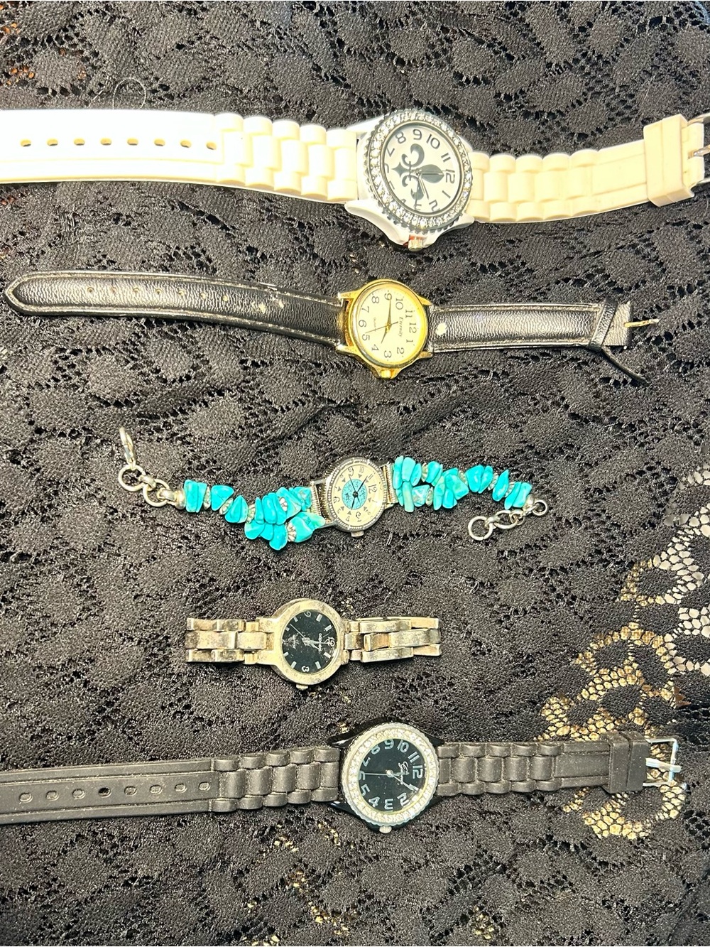 Set of 5 Watches !